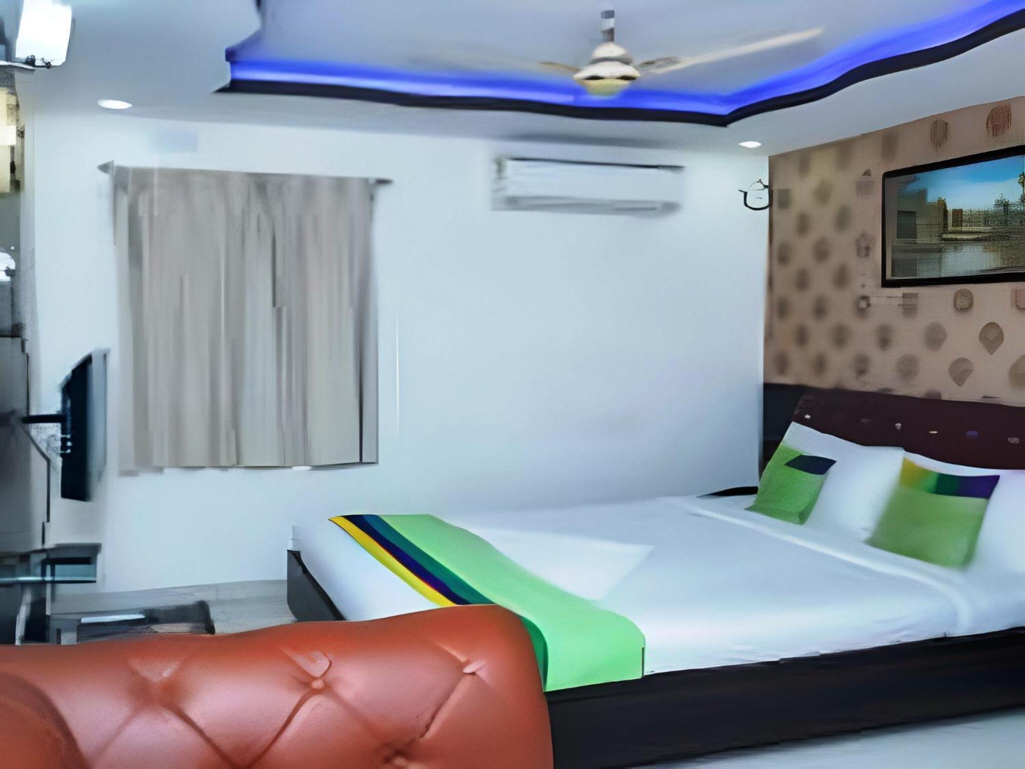 Palani Andavar Bangalore Exterior photo